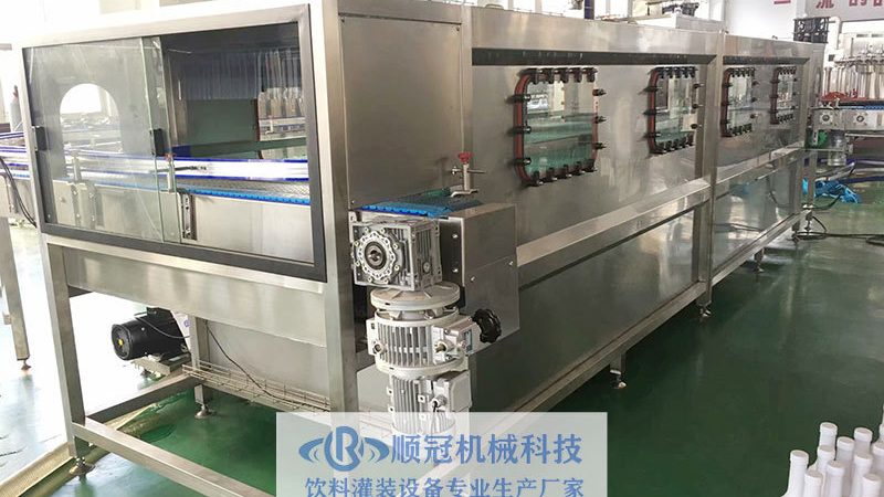 不锈钢材质在中央厨房设备中的应用标准解析